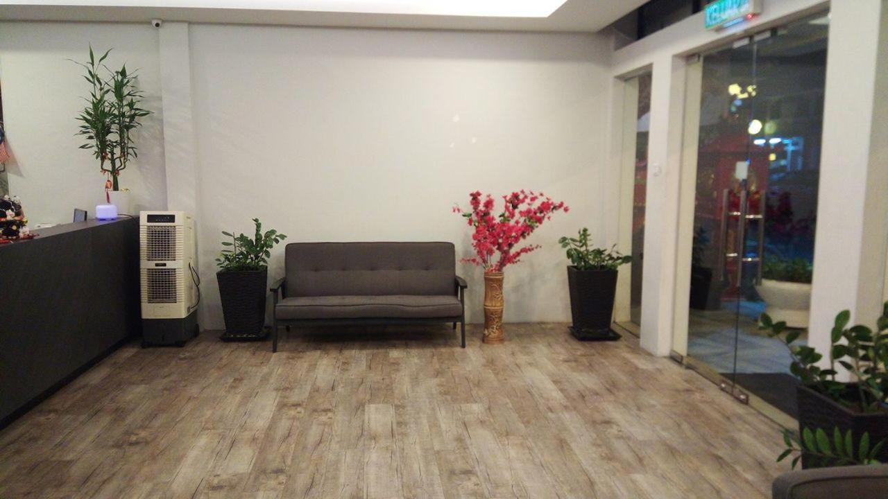 See Foo Hotel Bidur Extérieur photo