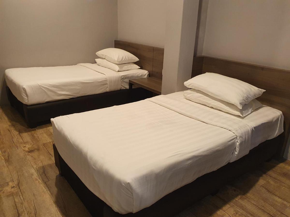 See Foo Hotel Bidur Extérieur photo